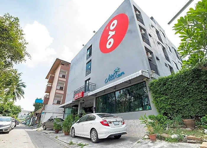 Super Oyo 427 Chill Hotel 3*